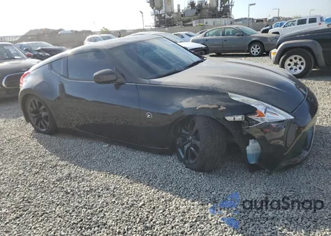 2016 Nissan 370Z Base z USA, uszkodzony, nr VIN JN1AZ4EH9GM935703
